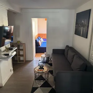 4 Pieces A - 20 Min De La Nice